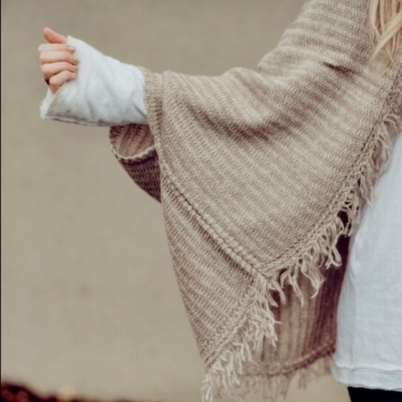 Knit Kimono Cardigan Wrap - Picture 4 of 5